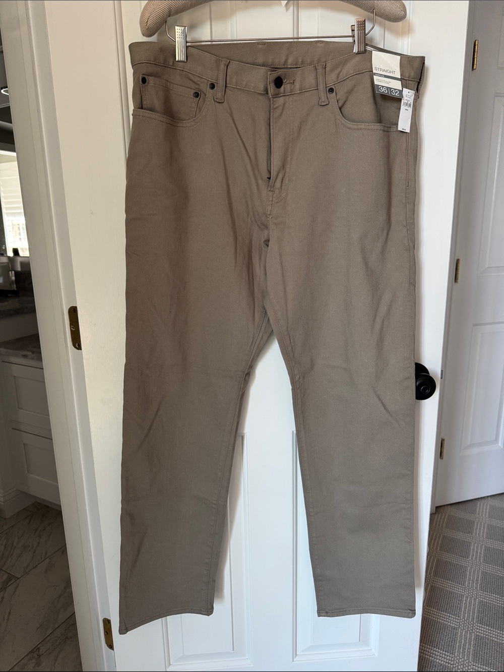 Men’s Gap Straight Gapflex pants. Size 36x32